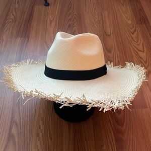 Anthropologie Montauk Greenpacha Hat. NWT